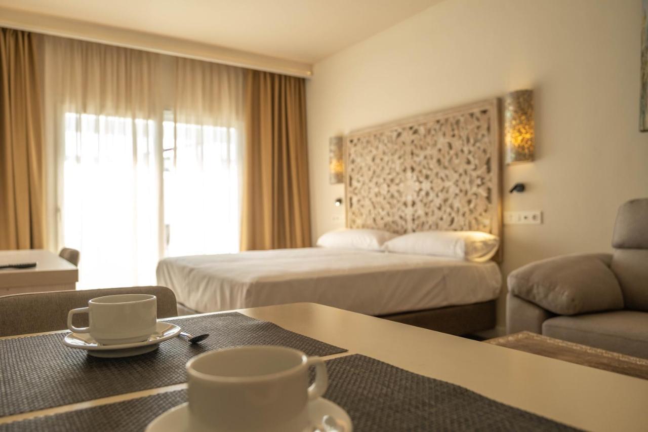 Aljarafe Suites By Qhotels Gelves エクステリア 写真