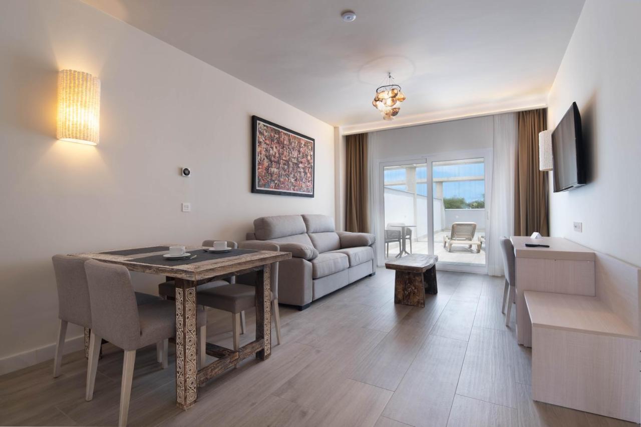 Aljarafe Suites By Qhotels Gelves エクステリア 写真